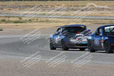 media/Oct-15-2023-CalClub SCCA (Sun) [[64237f672e]]/Group 4/Race/